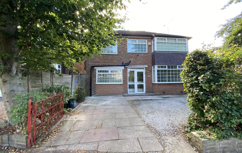 Park Range, Victoria Park, Manchester - Image 1